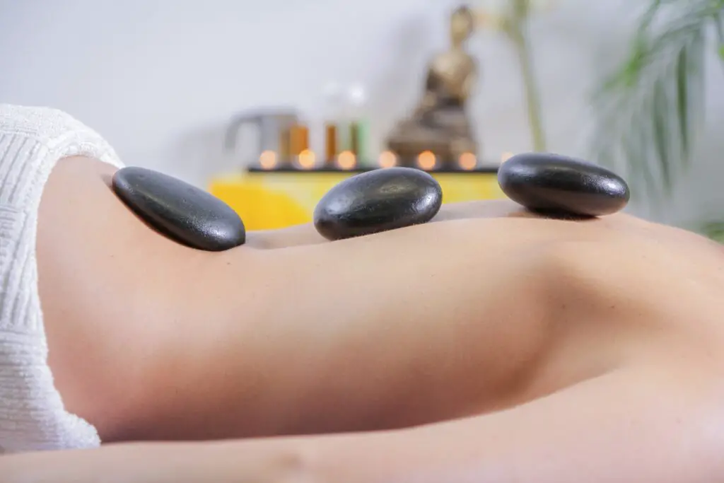 massage with hot stones